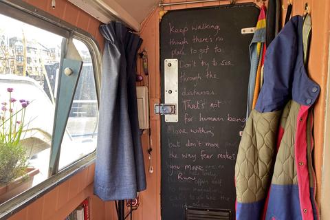 1 bedroom houseboat for sale, Rope Street, London SE16