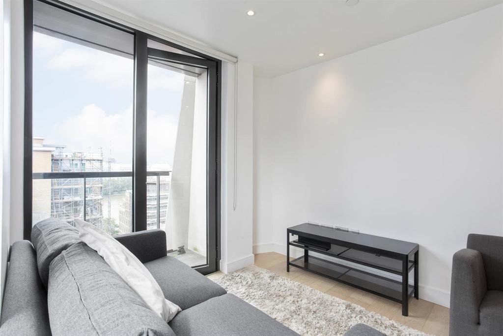 Apartment in London, Vauxhall - View 2