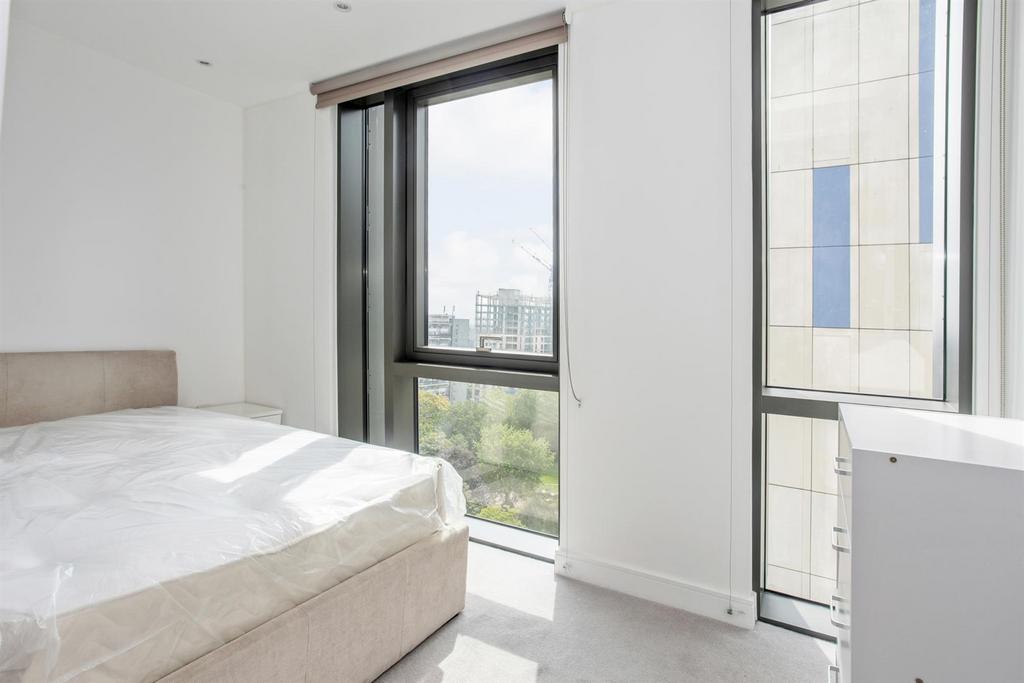 Apartment in London, Vauxhall - More