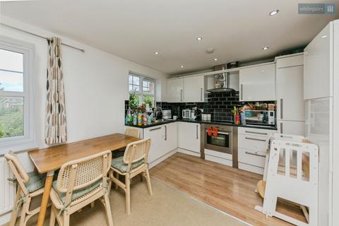 2 bedroom apartment for sale, Dale Way, Crewe, Cheshire, CW1