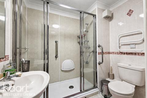 1 bedroom flat for sale, Hamlet Court Road, WESTCLIFF-ON-SEA