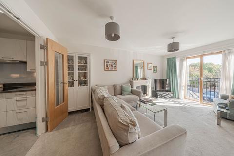 1 bedroom retirement property for sale, Kleinwort Close, Hurst Place, RH16