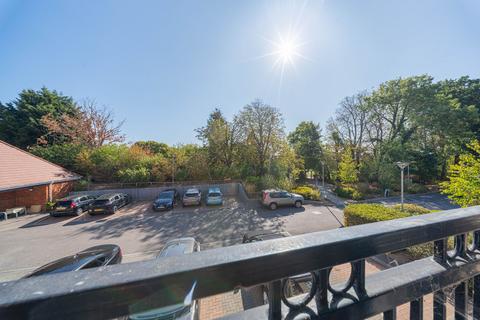 1 bedroom retirement property for sale, Kleinwort Close, Hurst Place, RH16