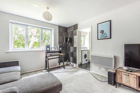 Studio to rent, Grinstead Road, Inwen Court Grinstead Road, SE8