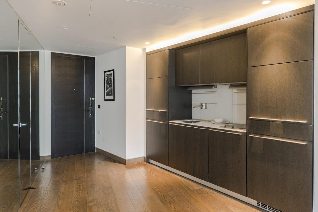 Apartment in London - View 3