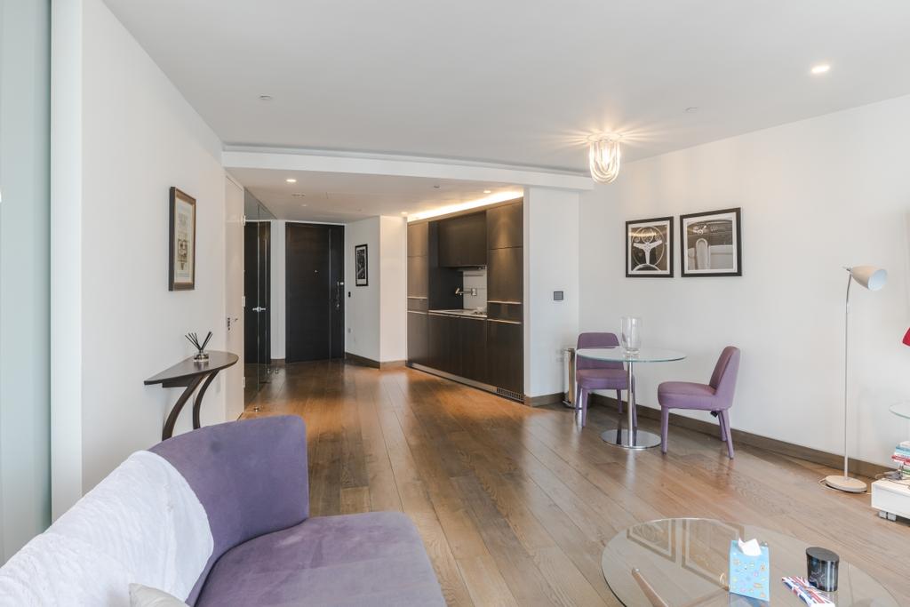 Apartment in London - View 5
