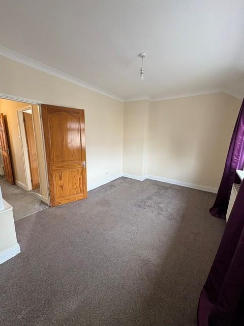 House in Dagenham - More