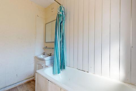 2 bedroom end of terrace house for sale, 25 Alleyndale Road, Dagenham, RM8 2JQ
