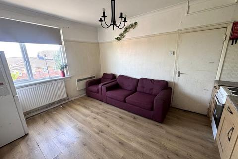 2 bedroom flat for sale, 30 Manford Court, Manford Way, Chigwell, IG7 4DP