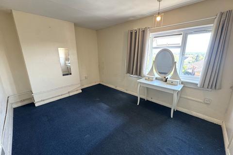 2 bedroom flat for sale, 30 Manford Court, Manford Way, Chigwell, IG7 4DP