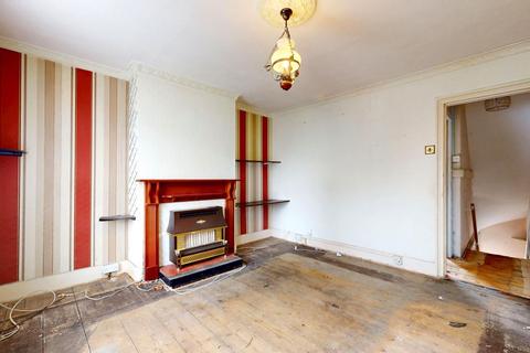 2 bedroom terraced house for sale, 80 Station Road, Dartford, DA1 3QG