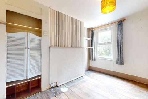 2 bedroom terraced house for sale, 80 Station Road, Dartford, DA1 3QG