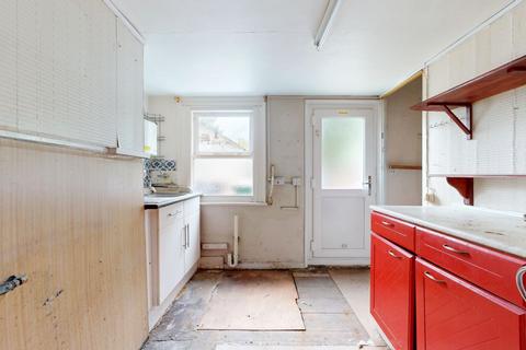 2 bedroom terraced house for sale, 80 Station Road, Dartford, DA1 3QG