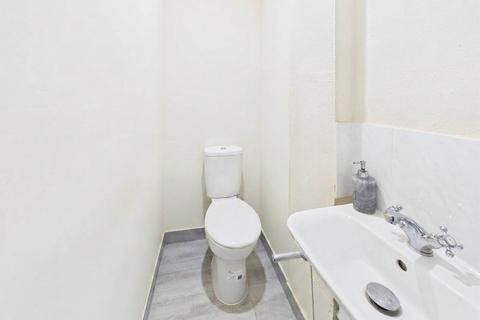 3 bedroom terraced house to rent, Cumberlow Place, Hemel Hempstead, Hertfordshire, HP2 4NP