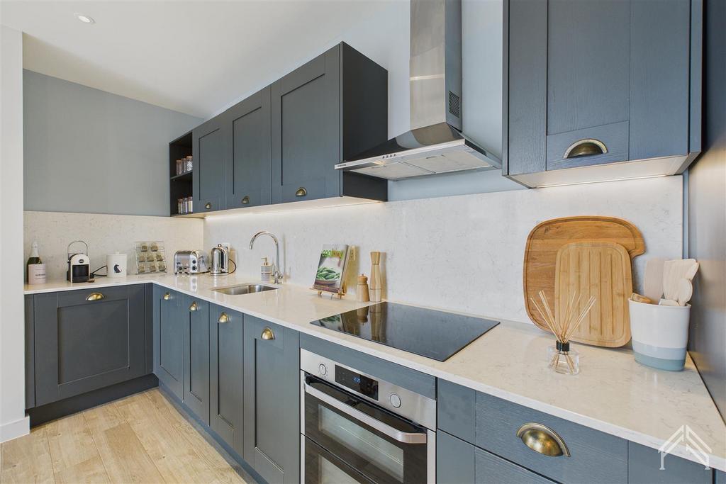 Apartment in Wembley - More