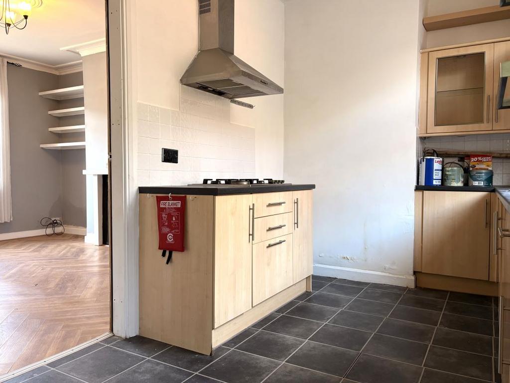 House in Leeds - View 4