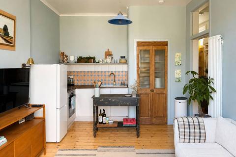 1 bedroom flat for sale, 23/16 Maryfield, Meadowbank, Edinburgh, EH7 5AR
