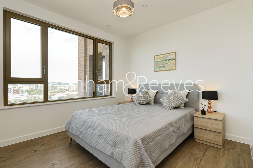 Apartment in London - More