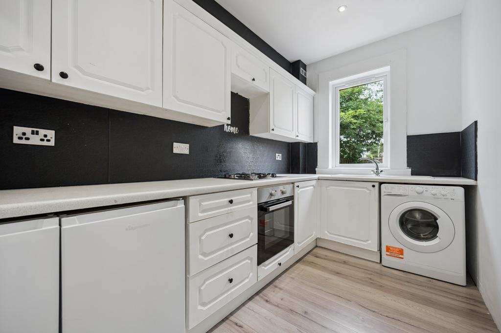 Apartment in Glasgow - More