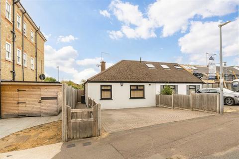 2 bedroom bungalow for sale, Princes Road, Buckhurst Hill