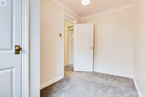 2 bedroom maisonette to rent, Cascade Road, Buckhurst Hill