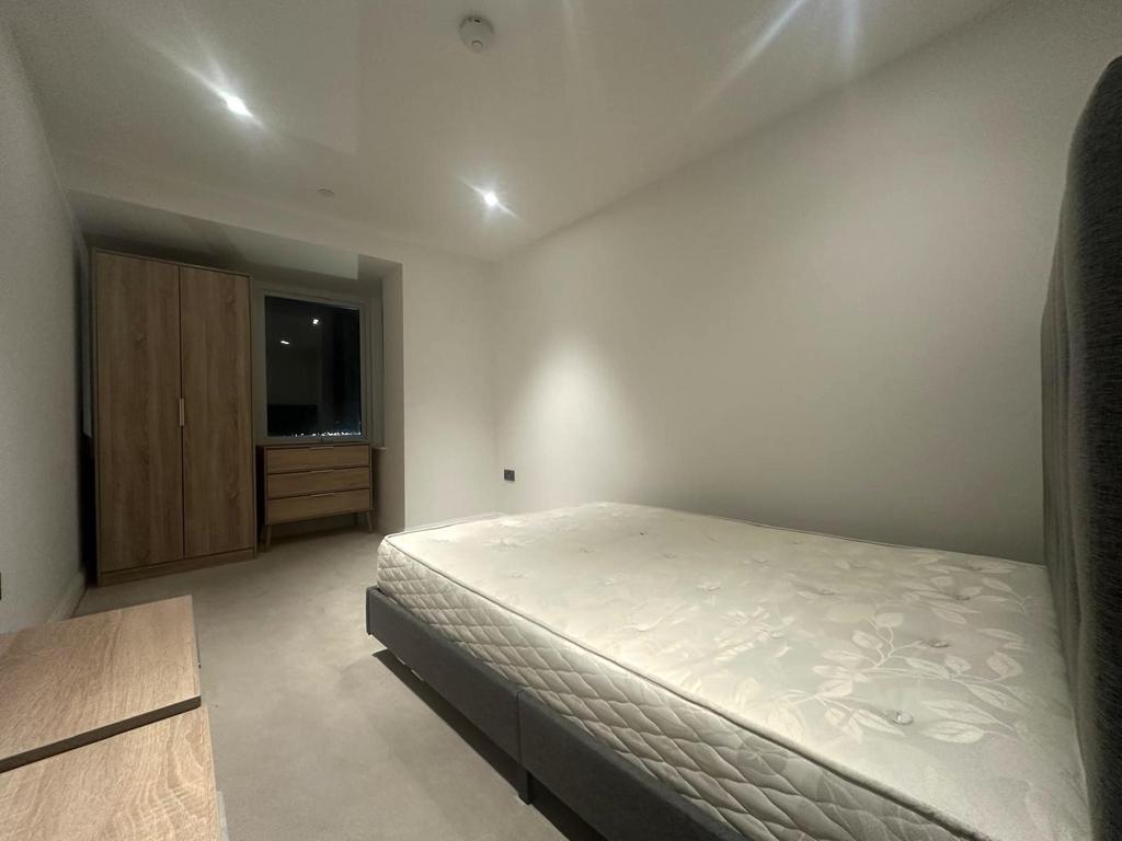 Apartment in Birmingham - View 5