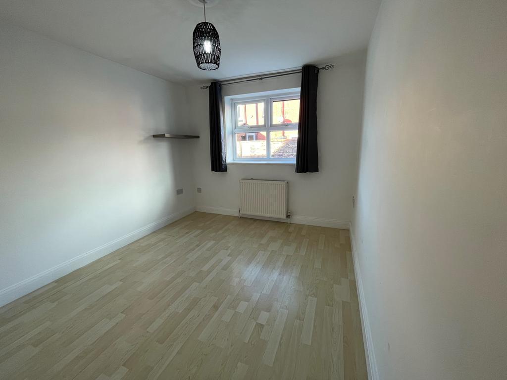 Apartment in Liverpool - View 4