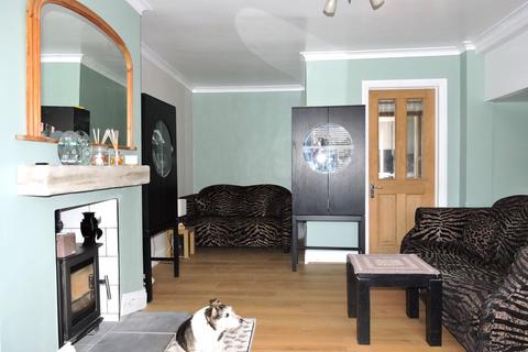 4 bedroom end of terrace house for sale, Wolsey Road, Enfield, EN1