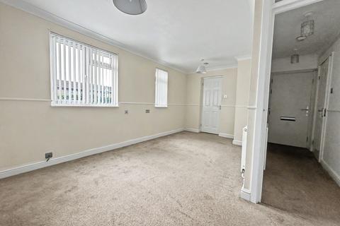 Studio for sale, Cavendish House, Collingwood Close, Peacehaven, BN10 8BE