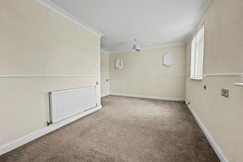 Studio for sale, Cavendish House, Collingwood Close, Peacehaven, BN10 8BE