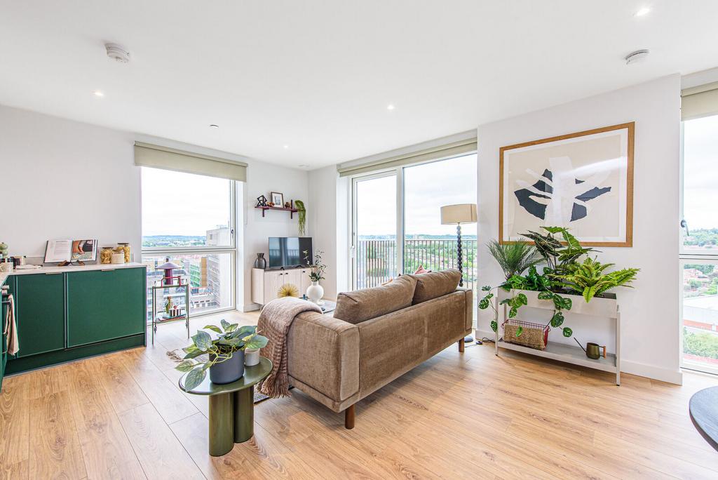 Apartment in London - View 5
