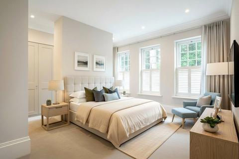 undefined, Oak Mount Place, Old Avenue, Weybridge, Surrey, KT13