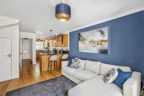 Riverdale Drive, Earlsfield, London, SW18