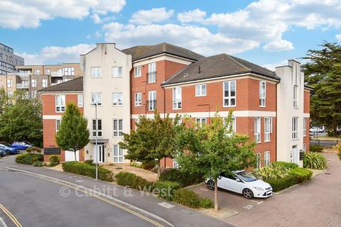 2 bedroom flat for sale, Cambrian Way, Tarring, West Sussex