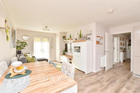 2 bedroom flat for sale, Stroudley House, Worthing BN13