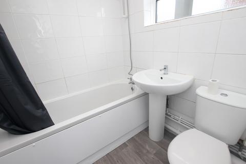 1 bedroom flat to rent, Conway Close, Bedfordshire LU5
