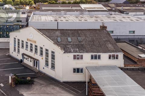 Office to rent, 2 Davis Rd Chessington KT9 1TT