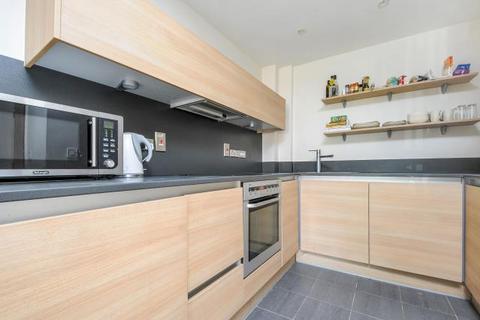 1 bedroom flat to rent, Kerr Place, Aylesbury, HP21