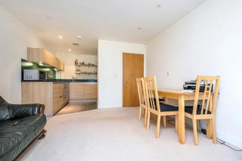 1 bedroom flat to rent, Kerr Place, Aylesbury, HP21