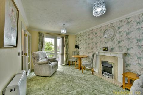 undefined, Cooden Drive, Bexhill-on-Sea, TN39