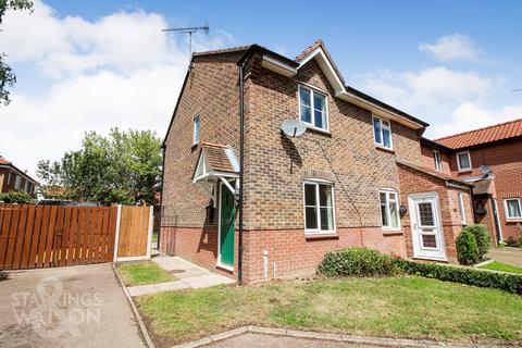 2 bedroom semi-detached house to rent, Mardling Run, Acle, NR13