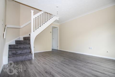 2 bedroom semi-detached house to rent, Mardling Run, Acle, NR13