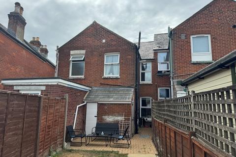 2 bedroom terraced house for sale, 6 Stanley Road, Cowes, Isle Of Wight