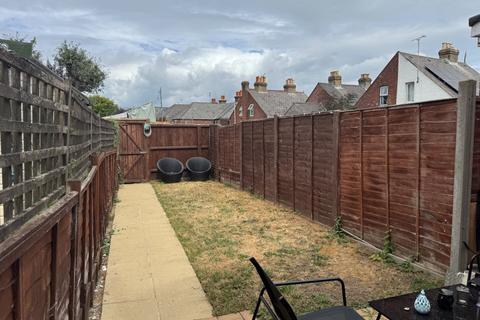 2 bedroom terraced house for sale, 6 Stanley Road, Cowes, Isle Of Wight