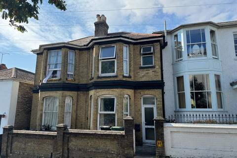 3 bedroom terraced house for sale, 76 Park Road, Ryde, Isle Of Wight