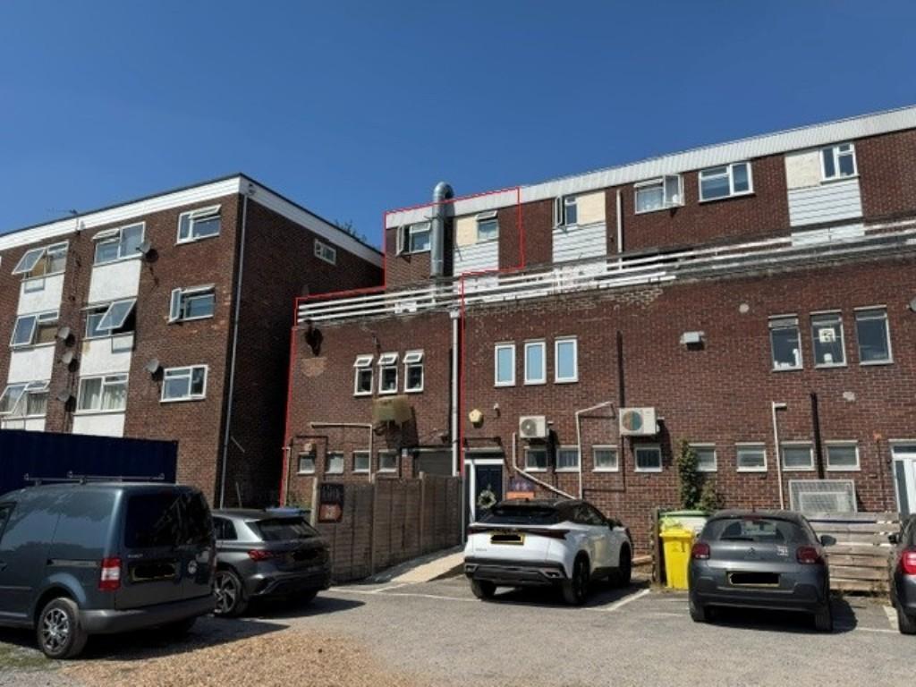 House in Southampton - View 5