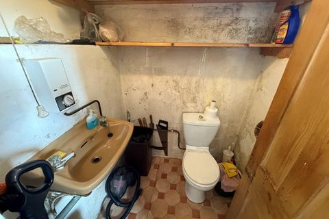 Mixed use for sale, 70 & 71 The Mint, Rye, East Sussex