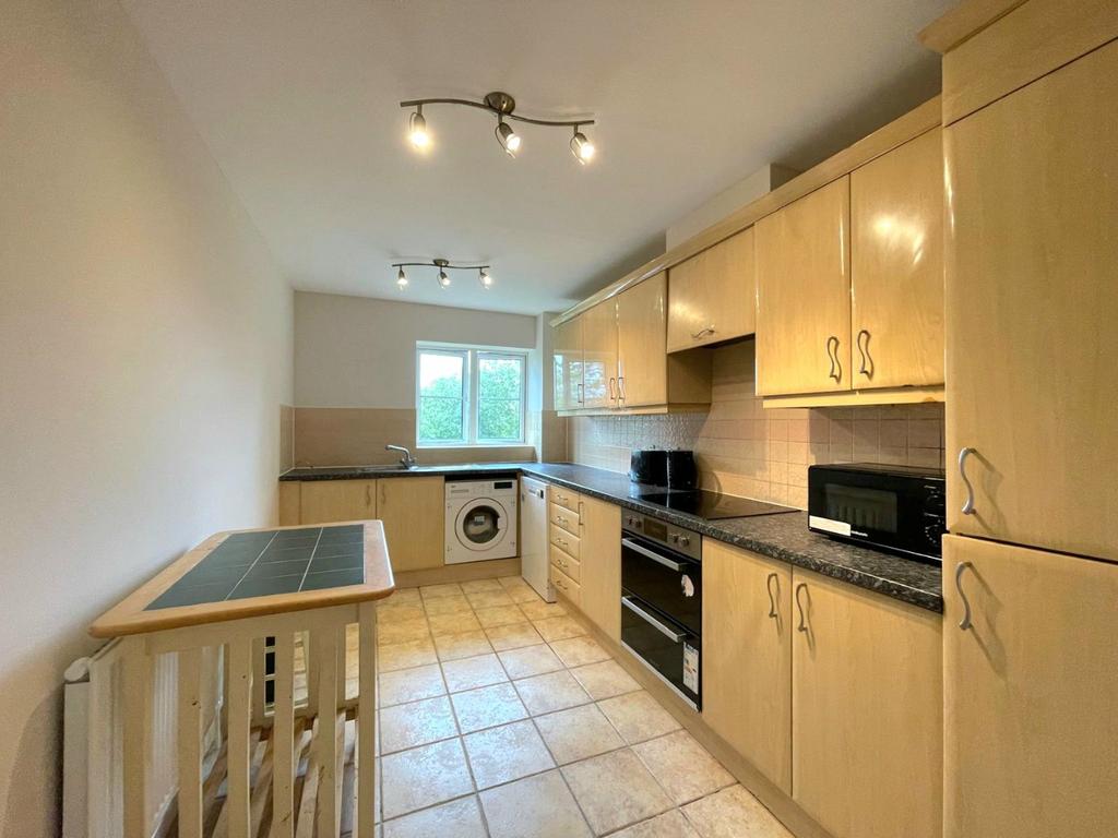 Apartment in Bournemouth - View 3