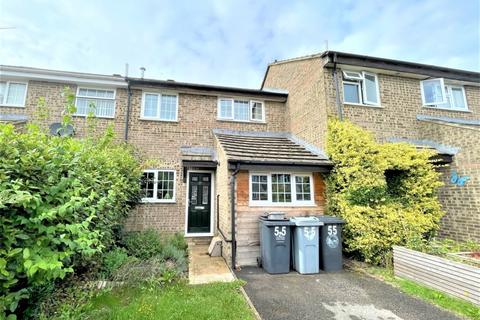 2 bedroom terraced house to rent, Mayfield Close, Carterton, Oxfordshire, OX18
