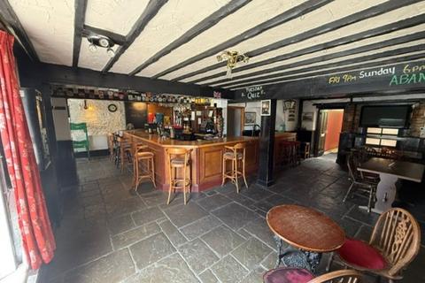 2 bedroom flat for sale, The Railway Public House, 68 St. Johns Road, Ryde, Isle Of Wight